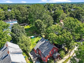 33 Arch Street, Middleboro MA 02346