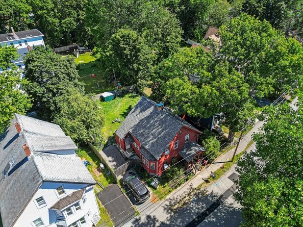 33 Arch Street, Middleboro MA 02346