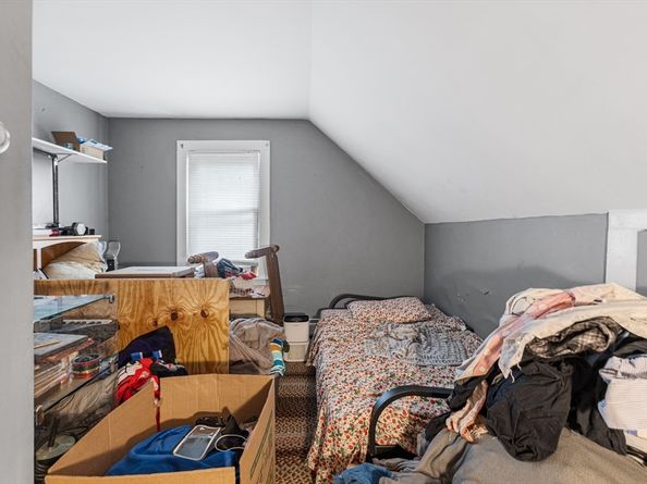 33 Arch Street, Middleboro MA 02346
