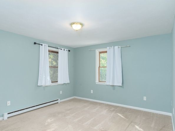 125 Manning St 4, Holden MA 01520