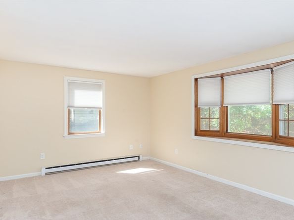 125 Manning St 4, Holden MA 01520