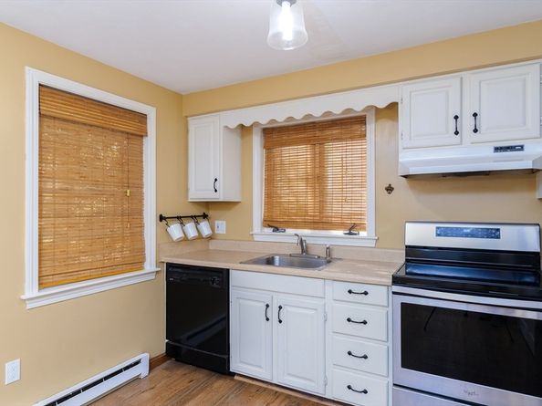 125 Manning St 4, Holden MA 01520