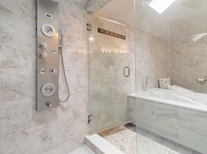 141 Gardiner Rd, Quincy MA 02169