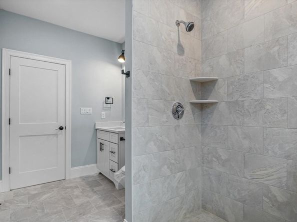 20-35 Shuttleworth Pl, Dedham MA 02026