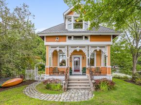 96 Lake Shore Dr, Wayland MA 01778
