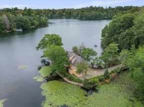 96 Lake Shore Dr, Wayland MA 01778