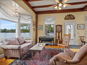 96 Lake Shore Dr, Wayland MA 01778