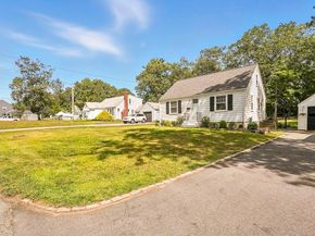 63 Forest St, Weymouth MA 02190