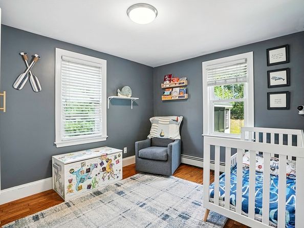 63 Forest St, Weymouth MA 02190