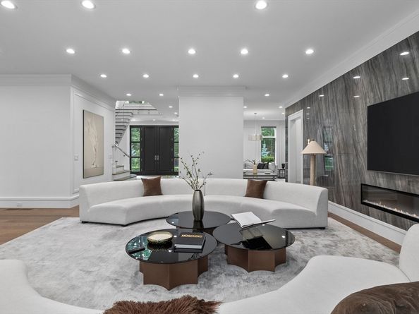138 Woodland Road, Brookline MA 02467
