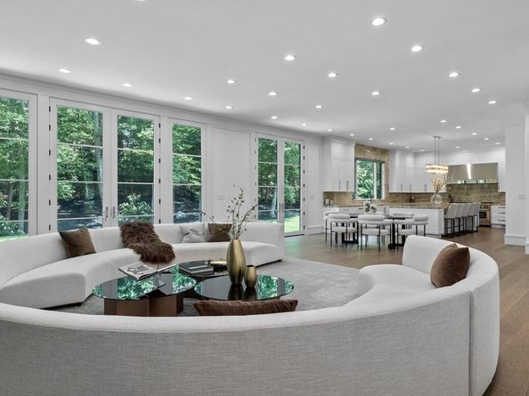 138 Woodland Road, Brookline MA 02467