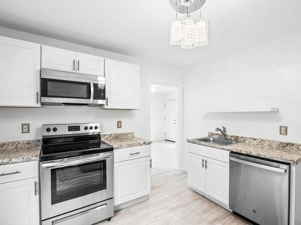 20 Saratoga St, Lynn MA 01902