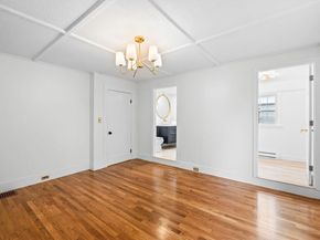 20 Saratoga St, Lynn MA 01902
