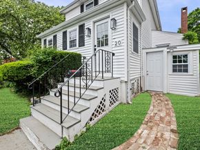 20 Saratoga St, Lynn MA 01902