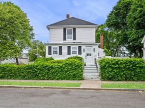 20 Saratoga St, Lynn MA 01902