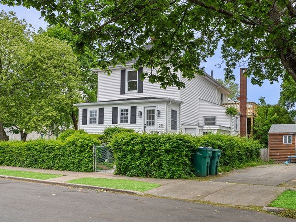 20 Saratoga St, Lynn MA 01902