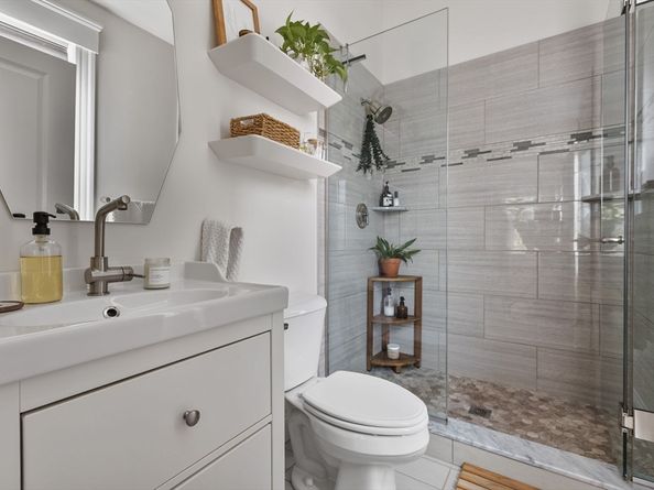 47 Glen St 2, Somerville MA 02145