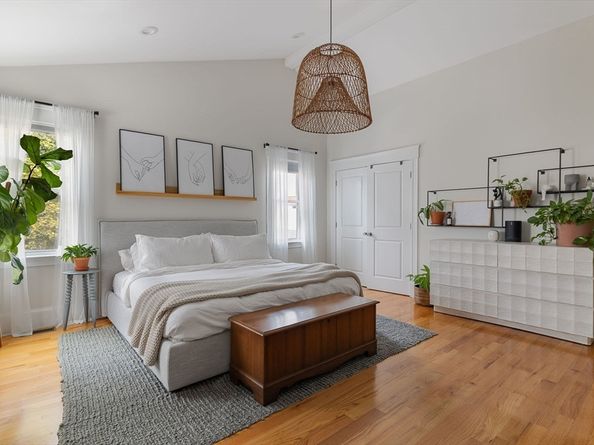 47 Glen St 2, Somerville MA 02145