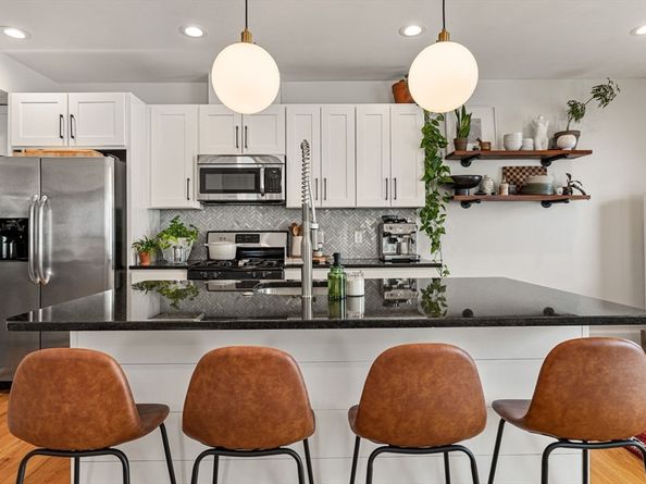 47 Glen St 2, Somerville MA 02145
