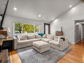 21 Livingstone Ln, Waltham MA 02453