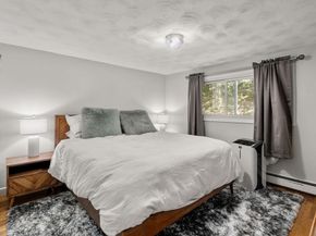 21 Livingstone Ln, Waltham MA 02453