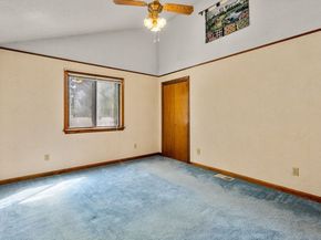 6 Jerry Rd, Sturbridge MA 01566