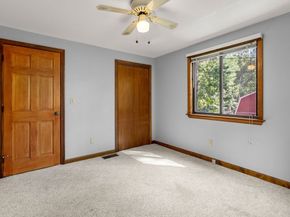 6 Jerry Rd, Sturbridge MA 01566
