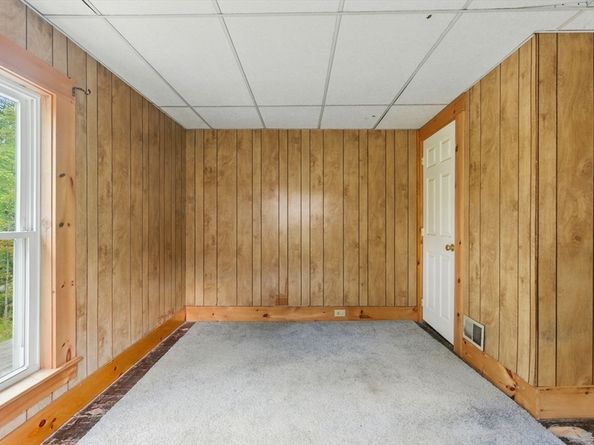 495 Winchendon Rd, Ashburnham MA 01430