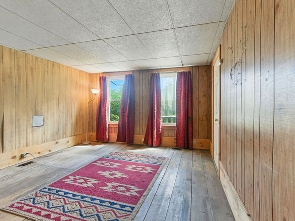 495 Winchendon Rd, Ashburnham MA 01430