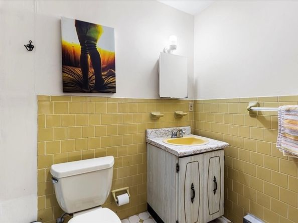 215 Thomas Burgin Pkwy 35, Quincy MA 02169
