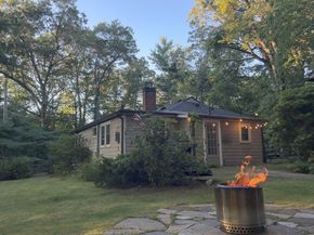 9 Harding St, Sharon MA 02067