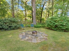 9 Harding St, Sharon MA 02067