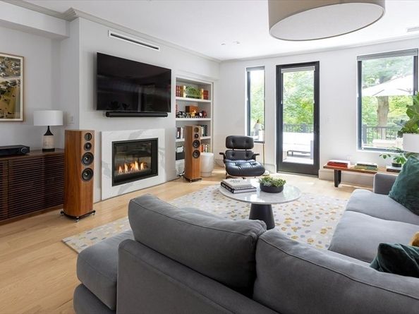 147 Kent 1, Brookline MA 02445