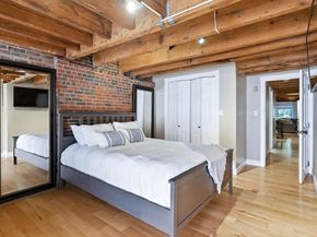 110-112 Commercial St 5, Boston MA 02109