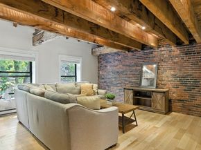 110-112 Commercial St 5, Boston MA 02109