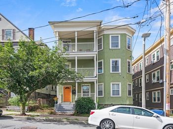 11 Weld Hill St