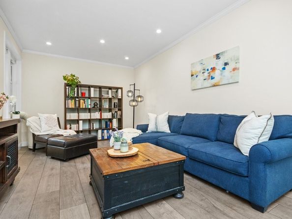 455 Washington St 2, Brookline MA 02446