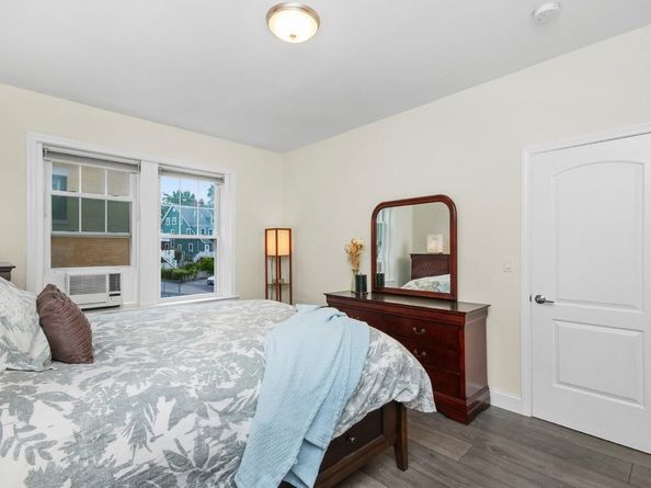 455 Washington St 2, Brookline MA 02446