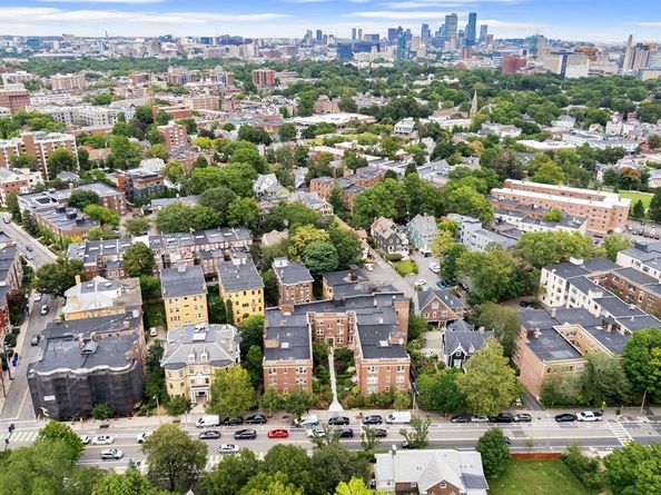 455 Washington St 2, Brookline MA 02446