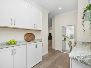 455 Washington St 2, Brookline MA 02446