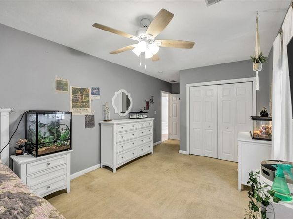 55 Shipyard Ln, Pembroke MA 02359