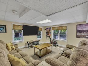 55 Shipyard Ln, Pembroke MA 02359