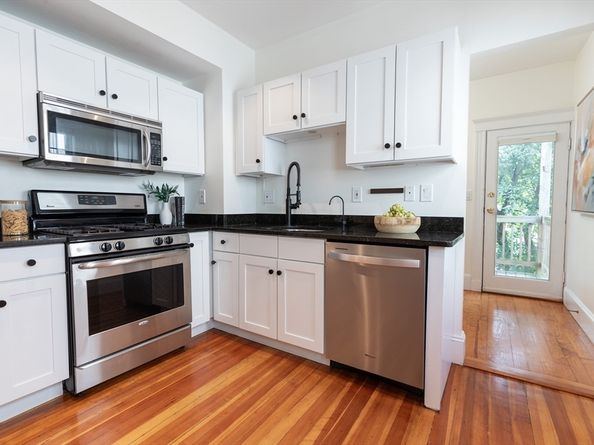 106 Browne Street 2, Brookline MA 02446
