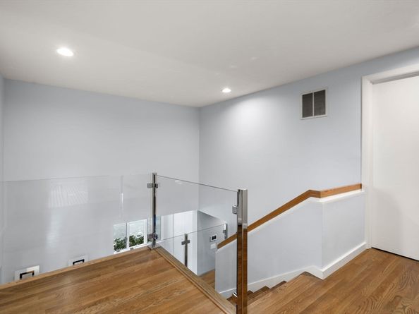 41 Juniper Lane, Newton MA 02459