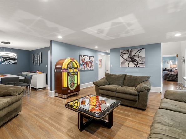 41 Juniper Lane, Newton MA 02459