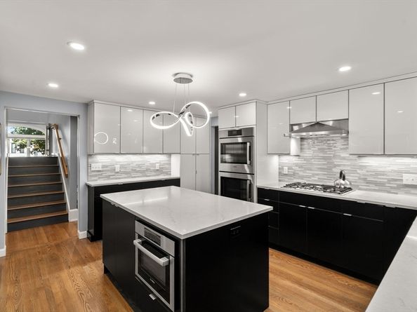 41 Juniper Lane, Newton MA 02459