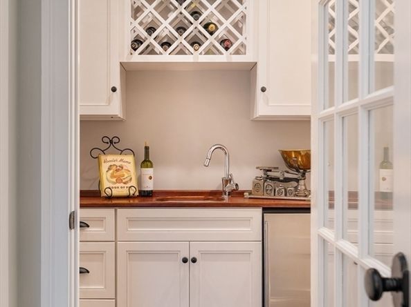 37 Forster, Manchester MA 01944