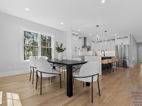 15 Cedarcroft Lane, Waltham MA 02451