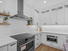 15 Cedarcroft Lane, Waltham MA 02451