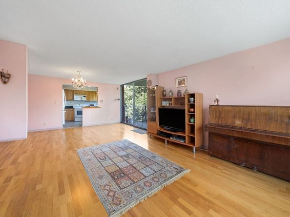 80 Park St 55, Brookline MA 02446